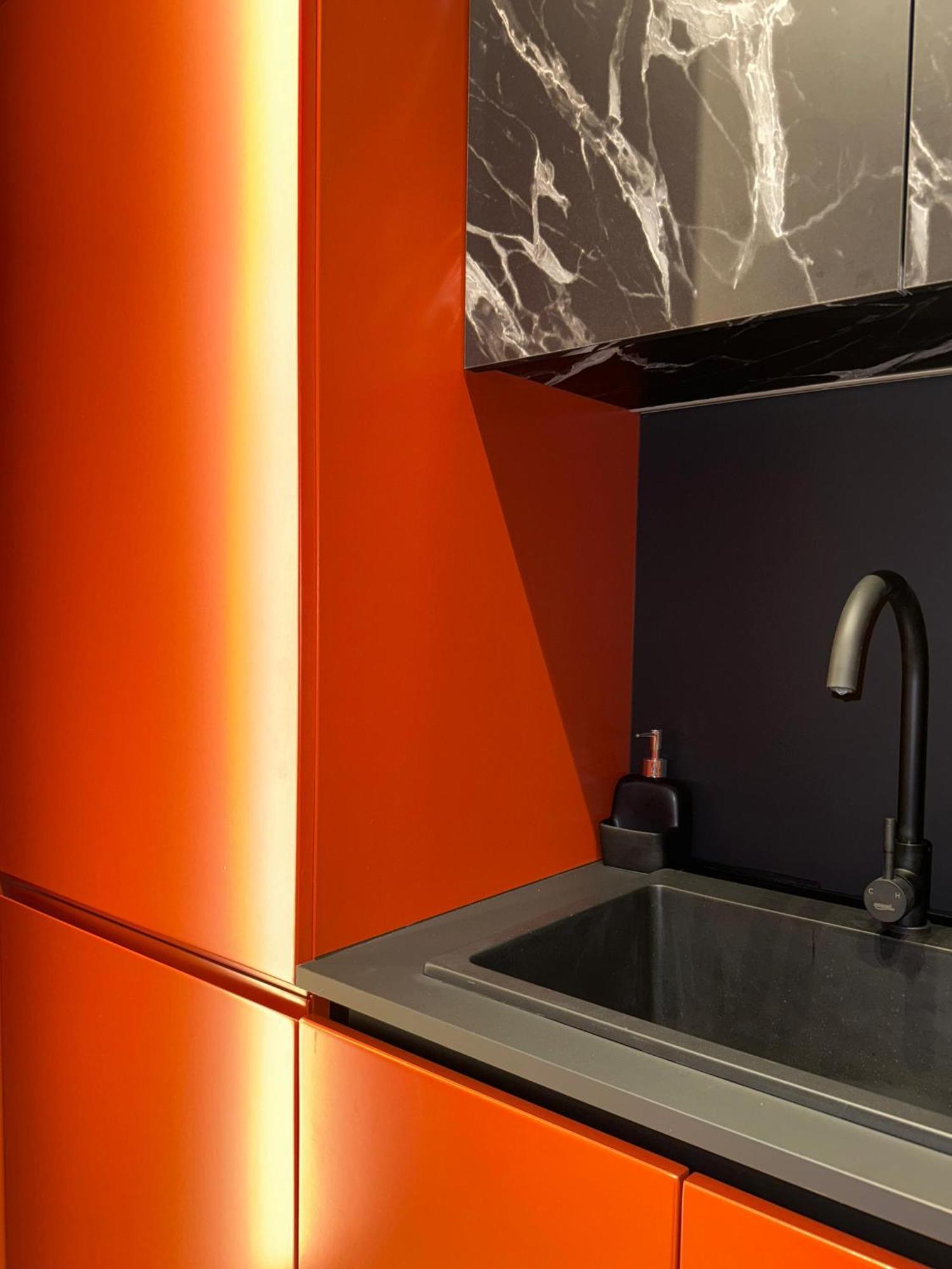 Incasso City Center Apartment Тирана Экстерьер фото